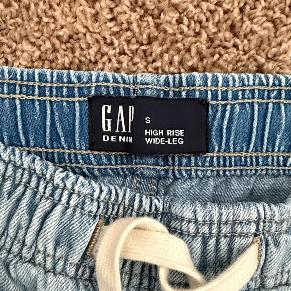 GAP high rise wide leg drawstring jeans - Picture 7 of 8